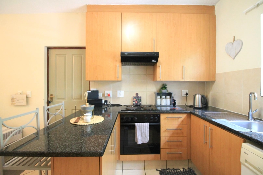 2 Bedroom Property for Sale in Douglasdale Gauteng
