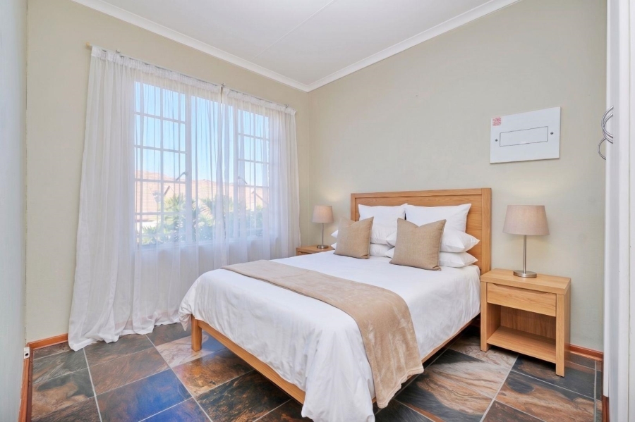 2 Bedroom Property for Sale in Wilgeheuwel Gauteng