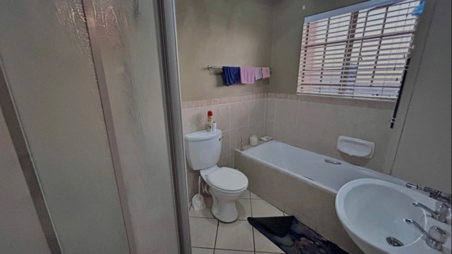 3 Bedroom Property for Sale in Equestria Gauteng
