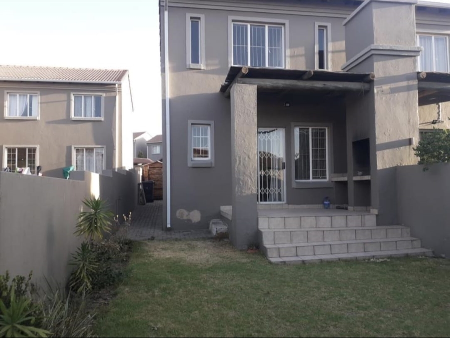 To Let 2 Bedroom Property for Rent in Vorna Valley Gauteng