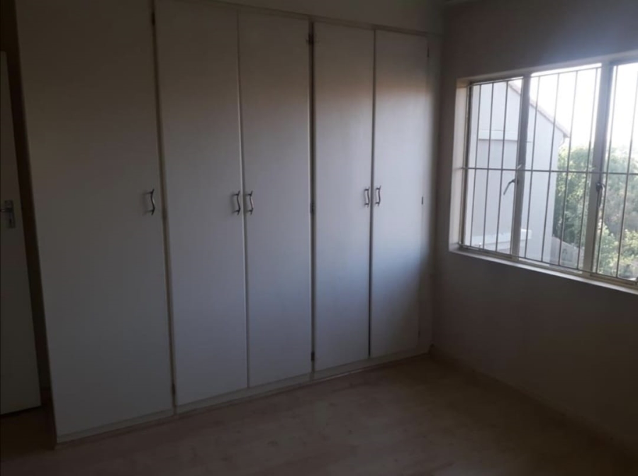 To Let 2 Bedroom Property for Rent in Vorna Valley Gauteng