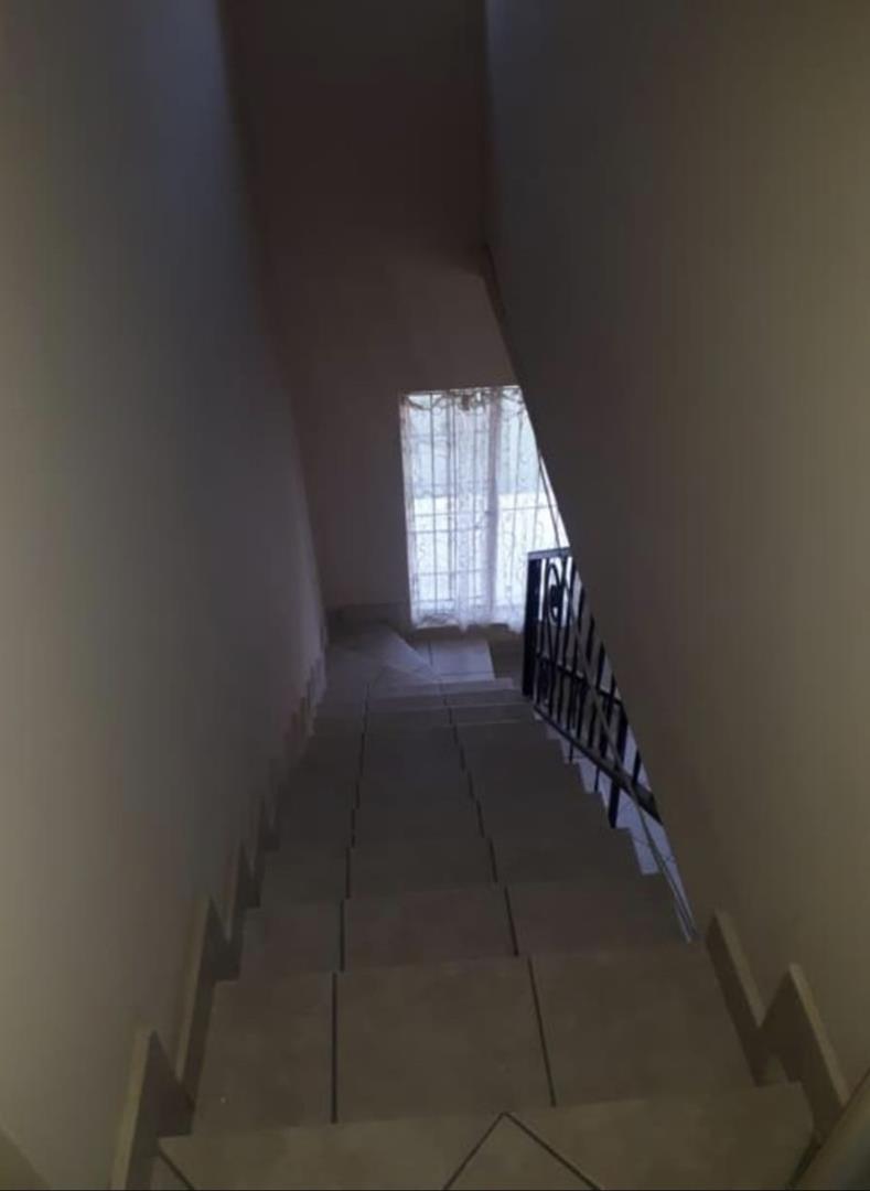 To Let 2 Bedroom Property for Rent in Vorna Valley Gauteng