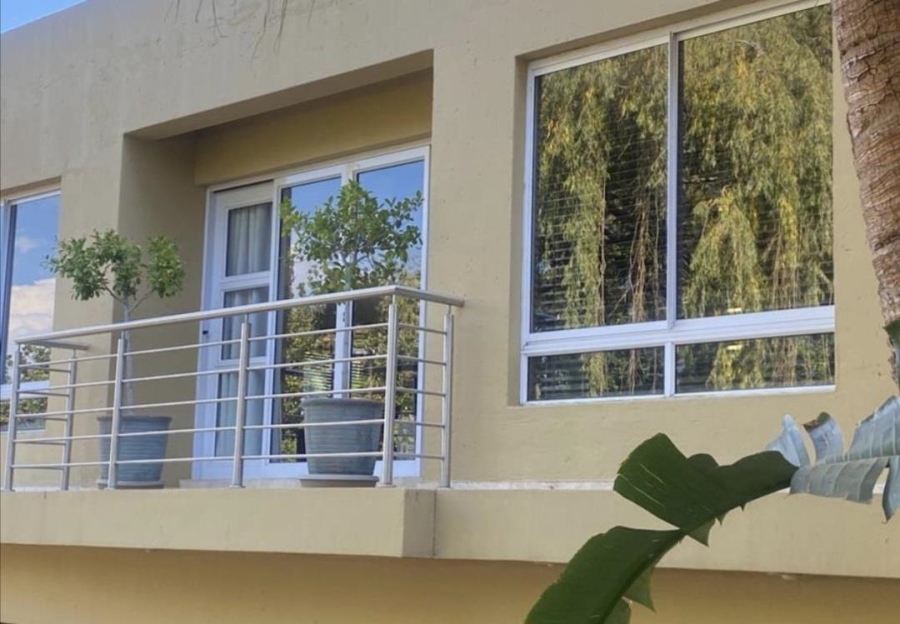 To Let 1 Bedroom Property for Rent in Atholl Gauteng