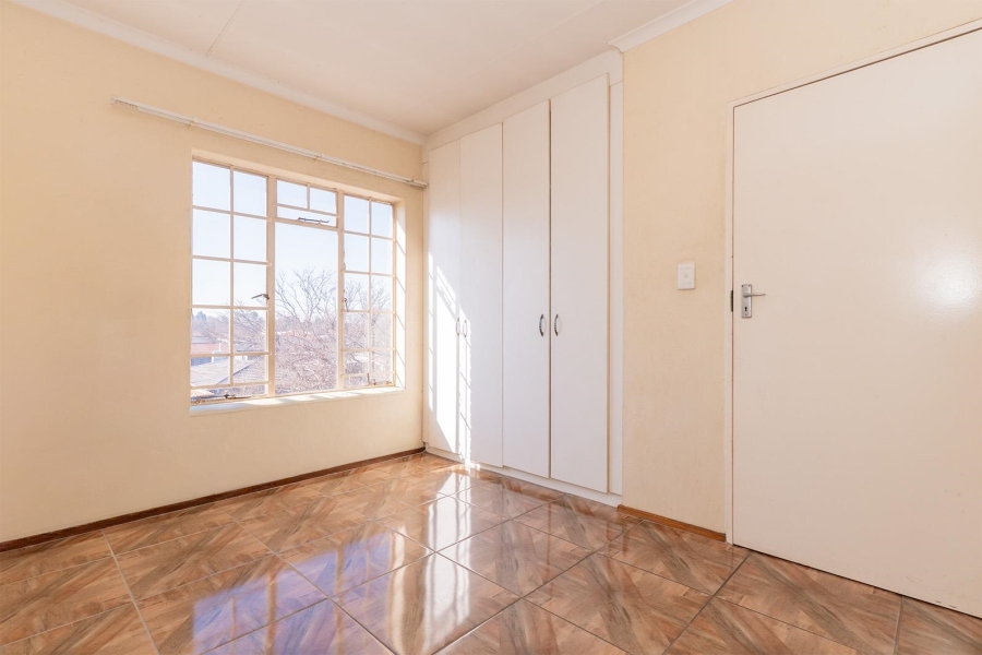 2 Bedroom Property for Sale in Comet Gauteng