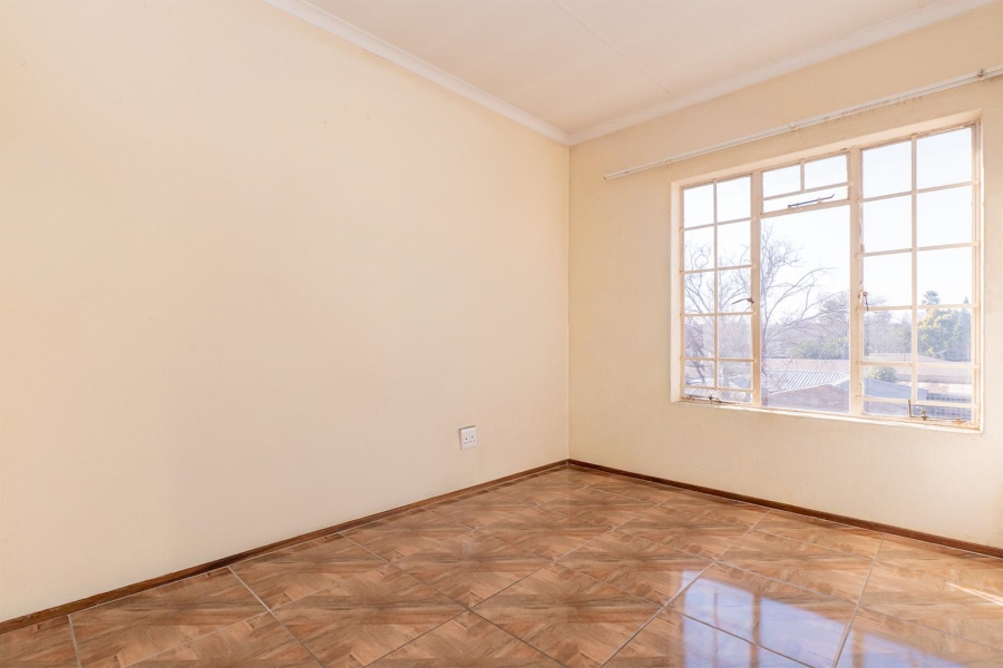 2 Bedroom Property for Sale in Comet Gauteng