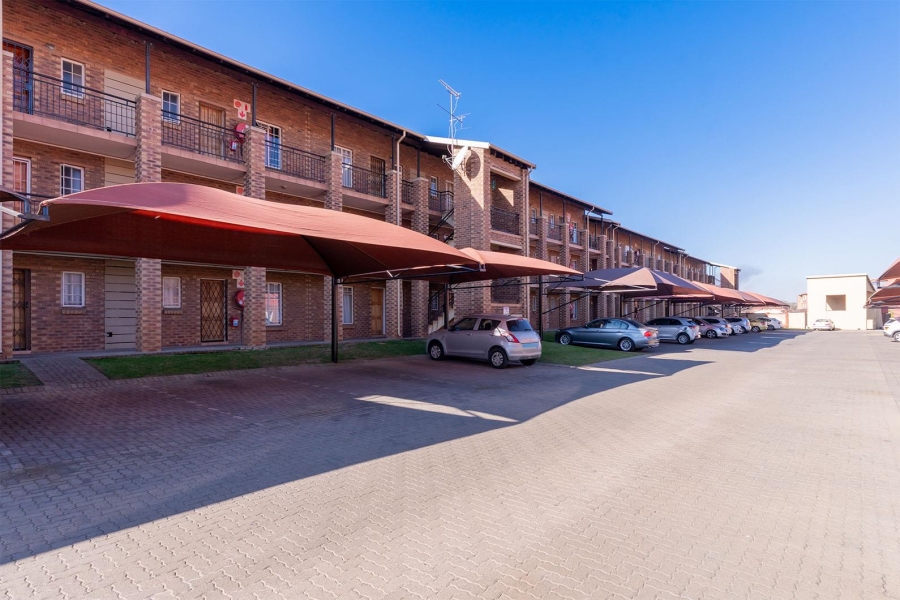 2 Bedroom Property for Sale in Comet Gauteng