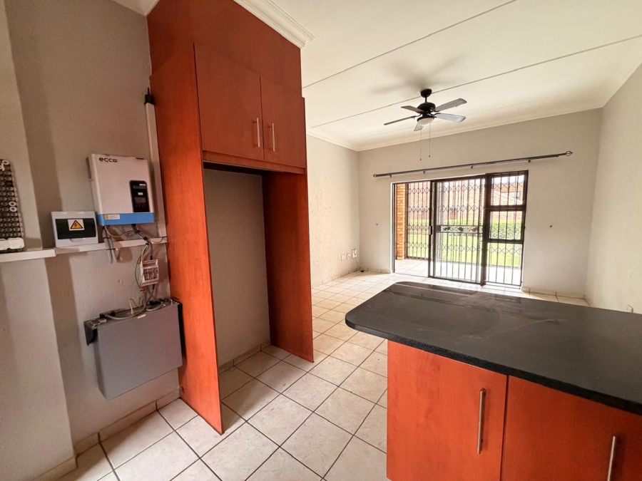 2 Bedroom Property for Sale in Ravenswood Gauteng