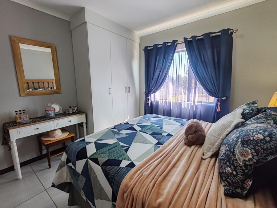 3 Bedroom Property for Sale in Goedeburg Gauteng