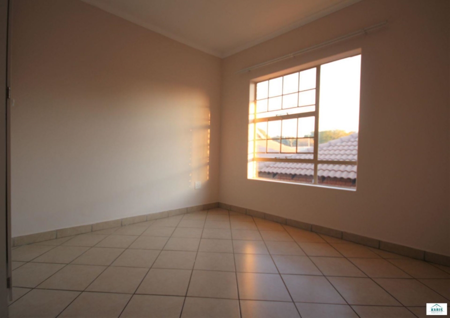 To Let 2 Bedroom Property for Rent in Hazeldean Gauteng