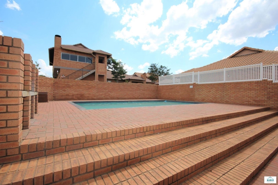 To Let 2 Bedroom Property for Rent in Hazeldean Gauteng