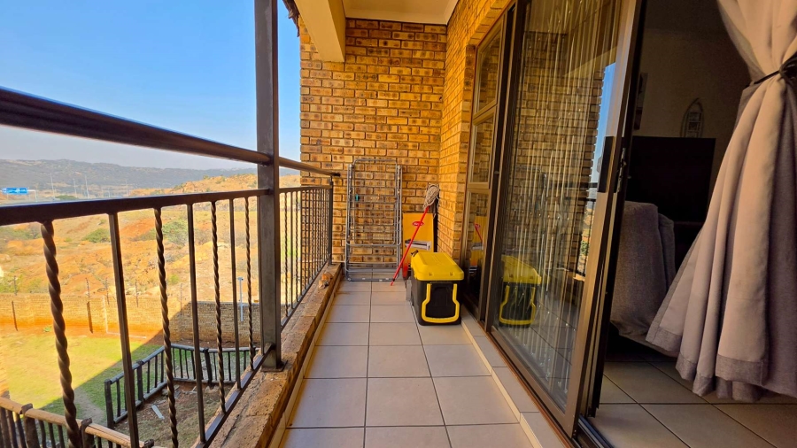 2 Bedroom Property for Sale in South Crest Gauteng