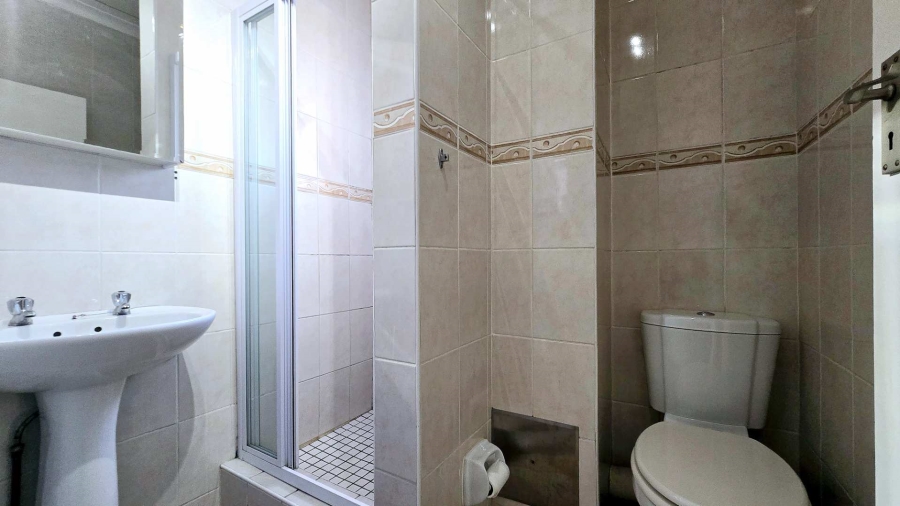 1 Bedroom Property for Sale in Hillcrest Gauteng