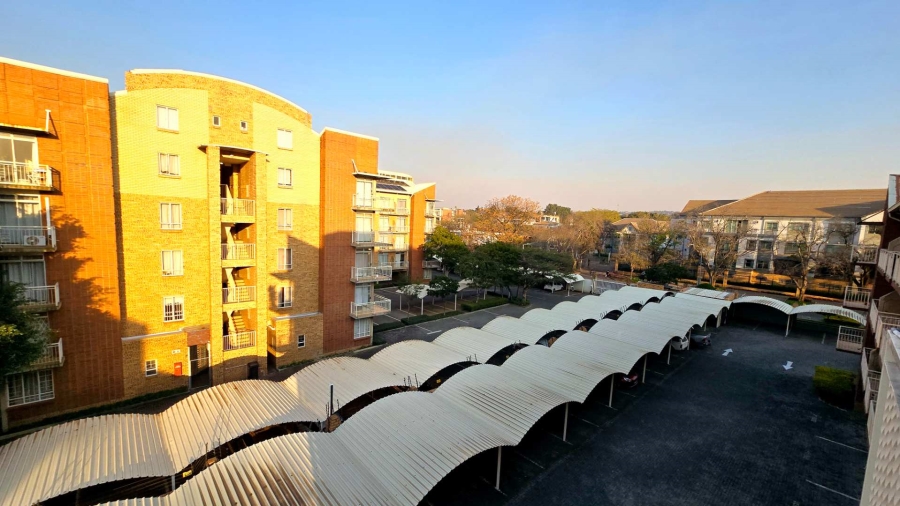 1 Bedroom Property for Sale in Hillcrest Gauteng