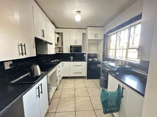 2 Bedroom Property for Sale in Sunnyside Gauteng