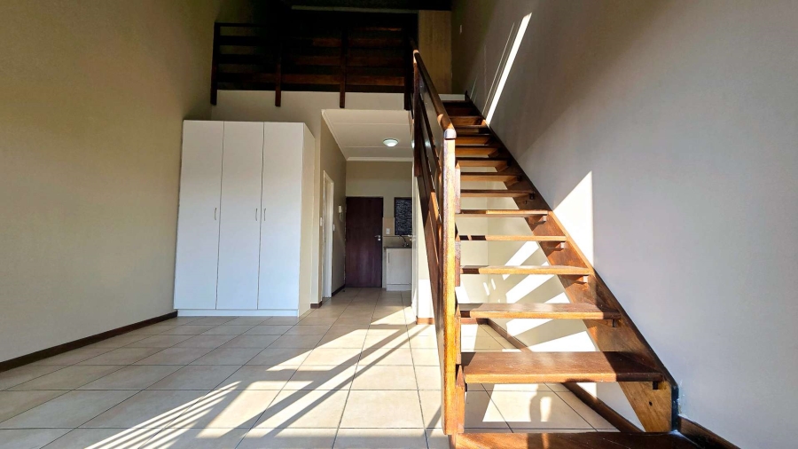 1 Bedroom Property for Sale in Hillcrest Gauteng