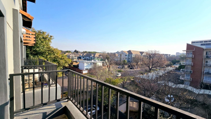 1 Bedroom Property for Sale in Hillcrest Gauteng