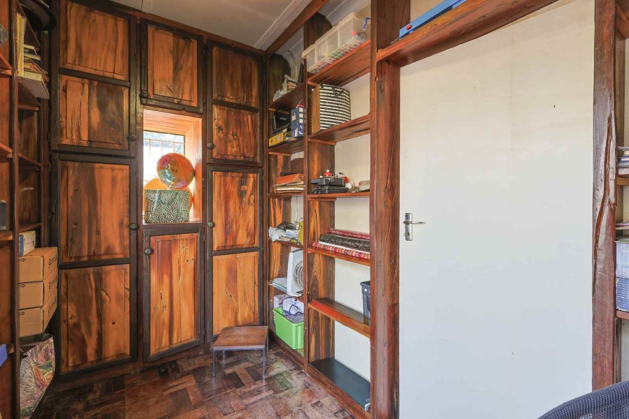 3 Bedroom Property for Sale in Waverley Gauteng