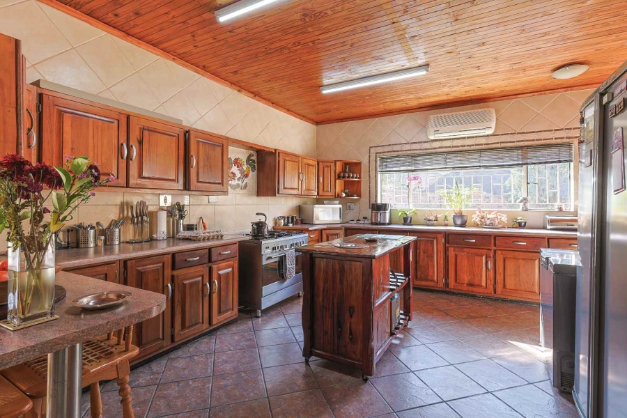3 Bedroom Property for Sale in Waverley Gauteng