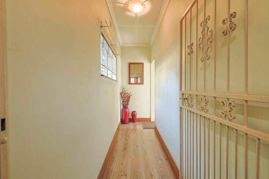 3 Bedroom Property for Sale in Waverley Gauteng