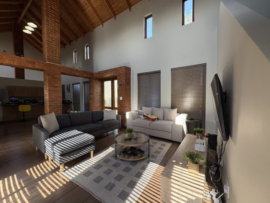 2 Bedroom Property for Sale in Heritage Hill Gauteng