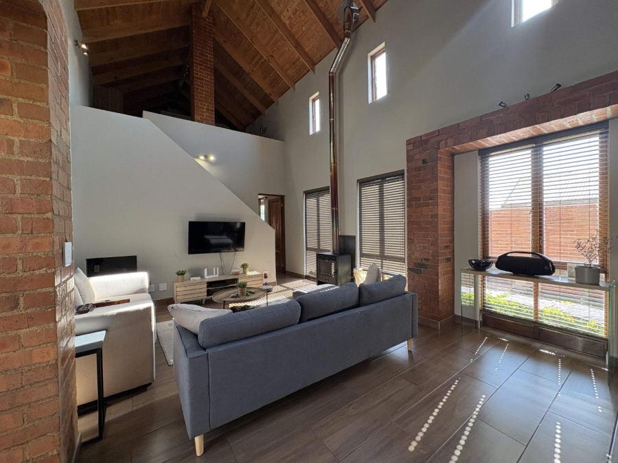 2 Bedroom Property for Sale in Heritage Hill Gauteng