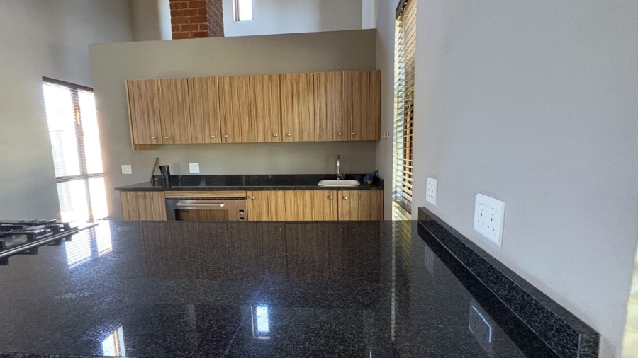 2 Bedroom Property for Sale in Heritage Hill Gauteng
