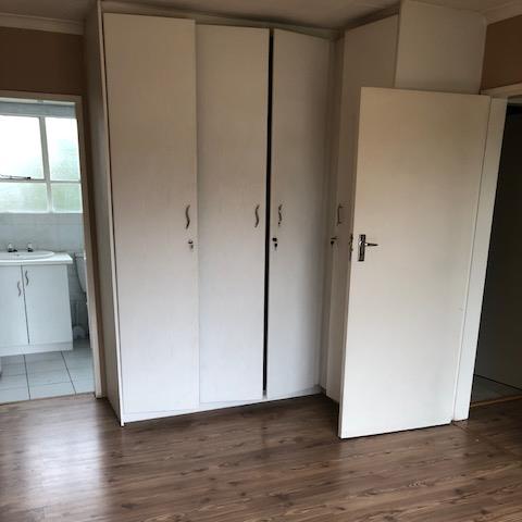 To Let 2 Bedroom Property for Rent in Sandown Gauteng