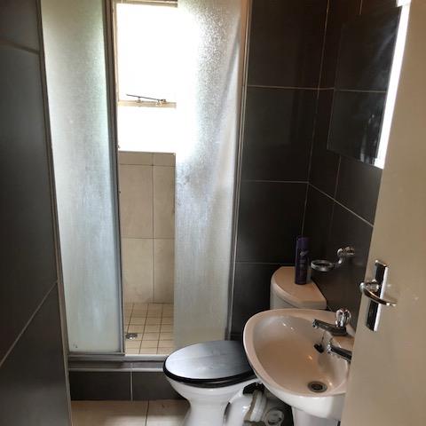 To Let 2 Bedroom Property for Rent in Sandown Gauteng