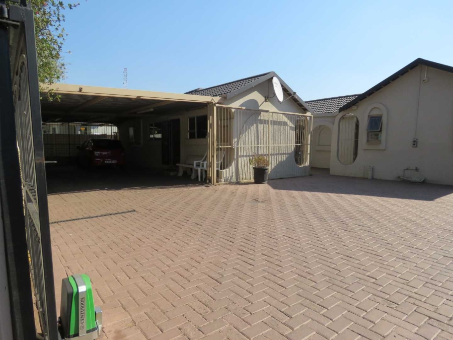 3 Bedroom Property for Sale in Mayberry Park Gauteng