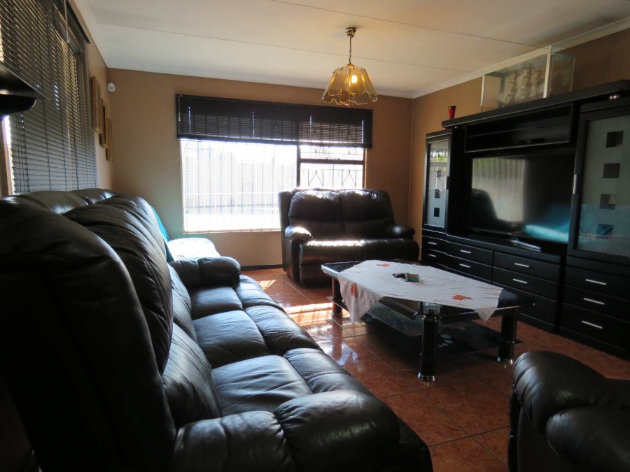 3 Bedroom Property for Sale in Mayberry Park Gauteng