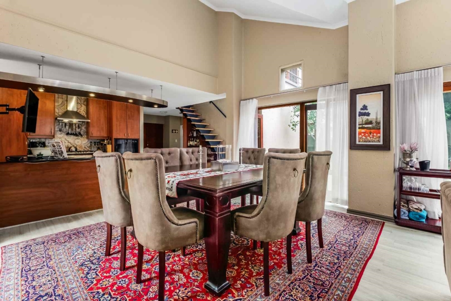 4 Bedroom Property for Sale in Lonehill Gauteng