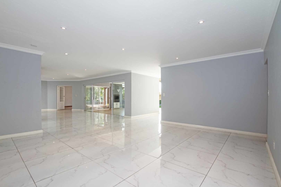 To Let 4 Bedroom Property for Rent in Dainfern Golf Estate Gauteng