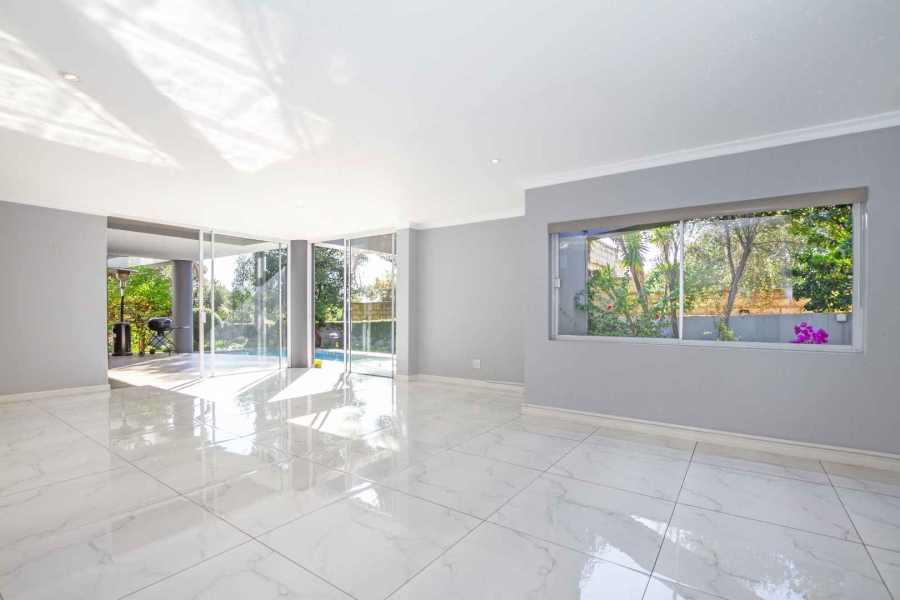 To Let 4 Bedroom Property for Rent in Dainfern Golf Estate Gauteng