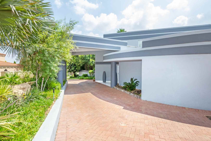 To Let 4 Bedroom Property for Rent in Dainfern Golf Estate Gauteng
