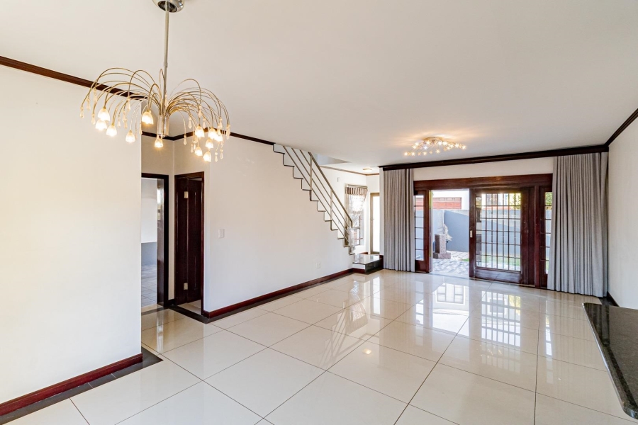 3 Bedroom Property for Sale in Carlswald Gauteng