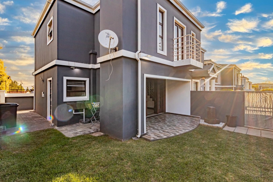 3 Bedroom Property for Sale in Carlswald Gauteng