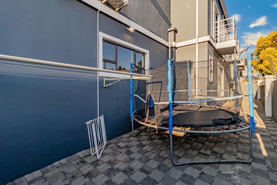 3 Bedroom Property for Sale in Carlswald Gauteng