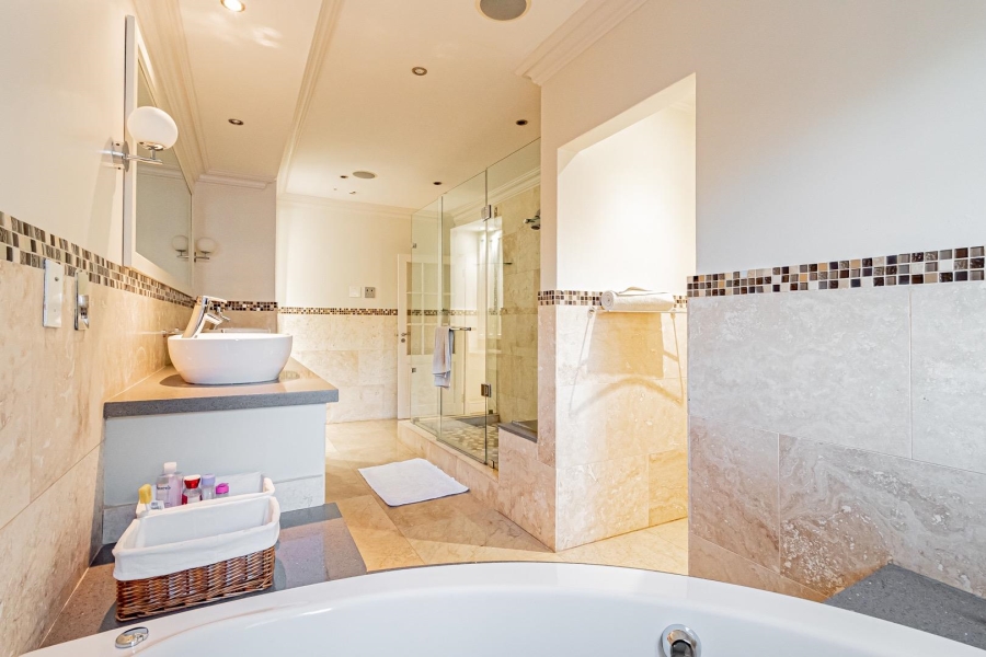 5 Bedroom Property for Sale in Summerset Gauteng