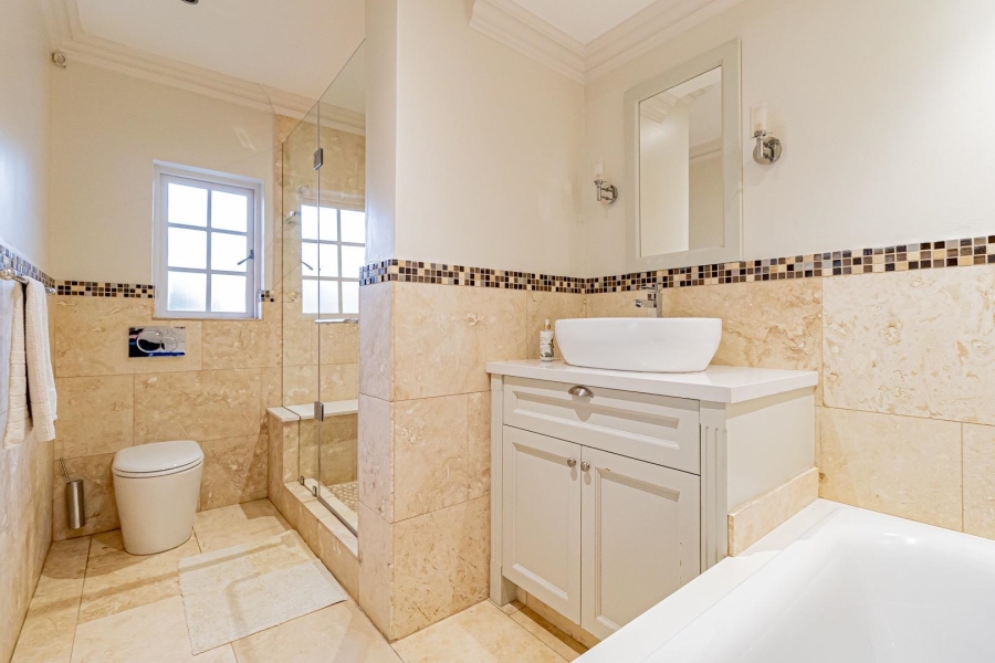 5 Bedroom Property for Sale in Summerset Gauteng