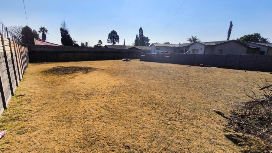 0 Bedroom Property for Sale in Brackenhurst Gauteng