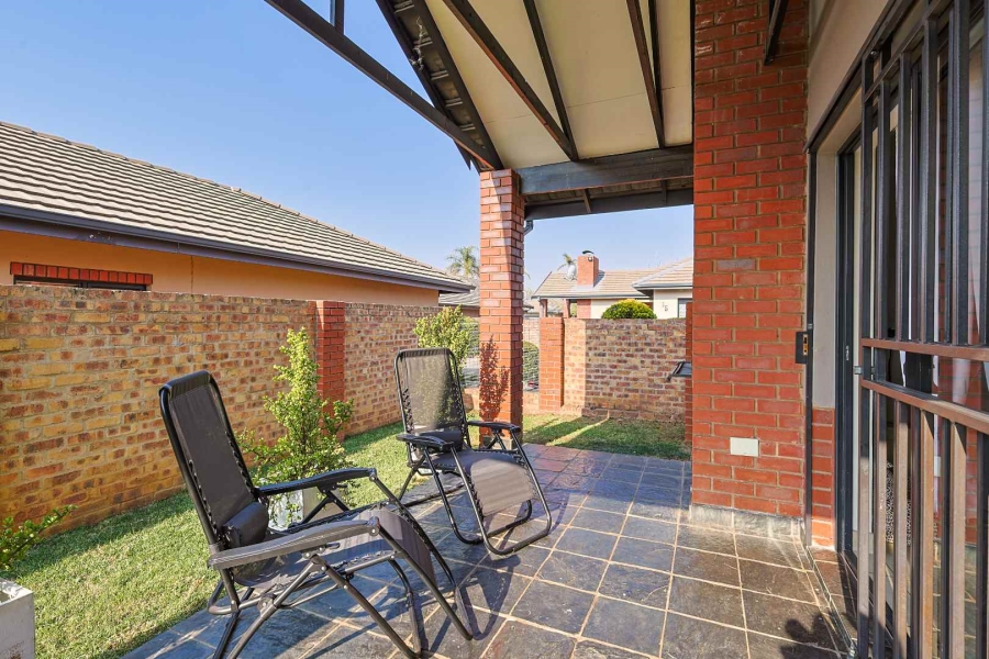 3 Bedroom Property for Sale in Equestria Gauteng