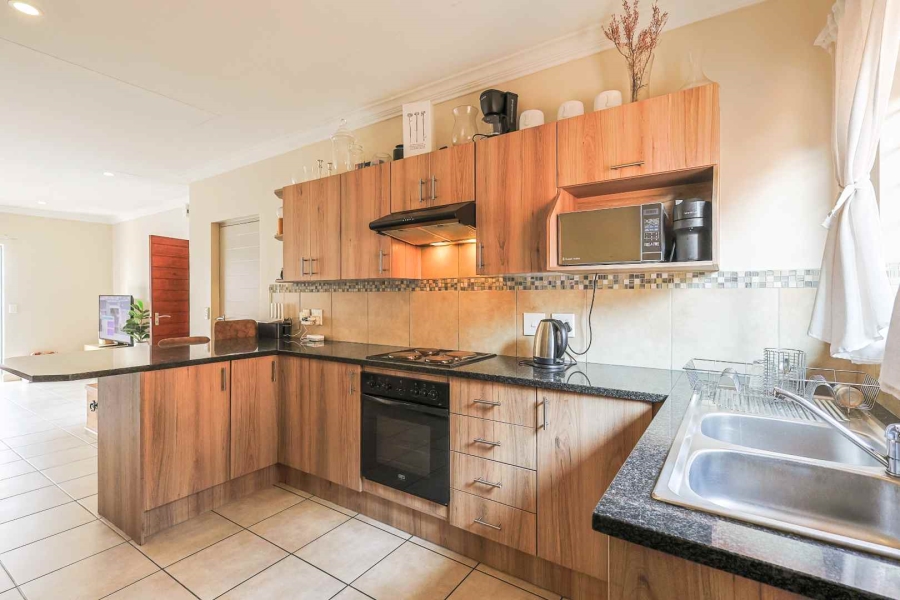3 Bedroom Property for Sale in Equestria Gauteng