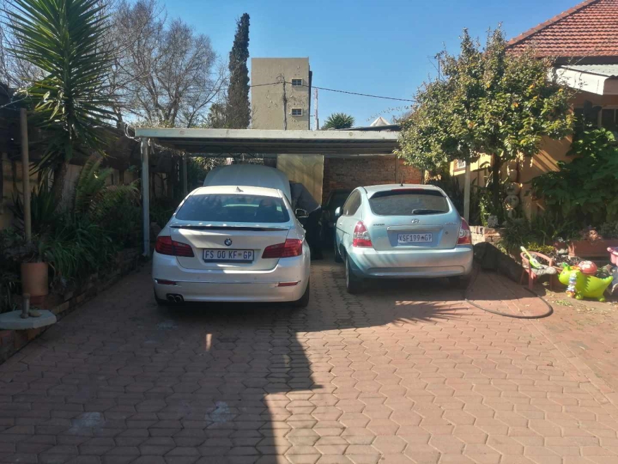 3 Bedroom Property for Sale in Rosettenville Gauteng
