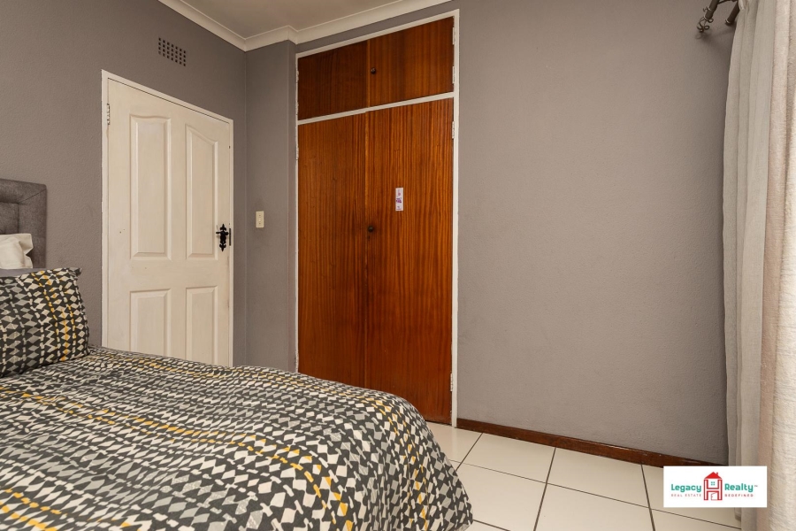 3 Bedroom Property for Sale in Klippoortje Gauteng
