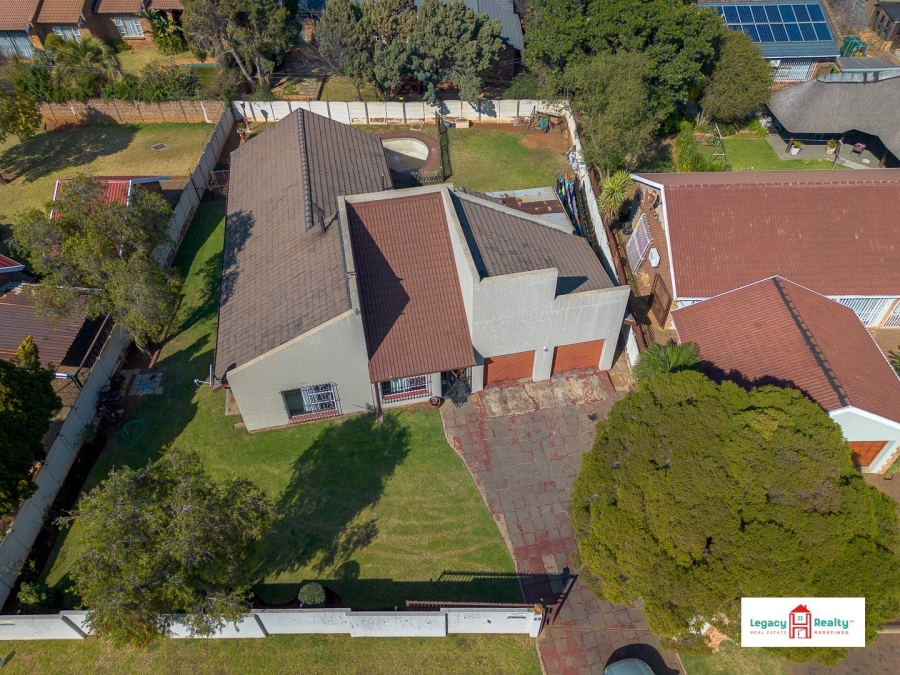 3 Bedroom Property for Sale in Klippoortje Gauteng