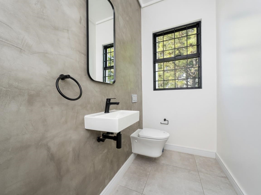 5 Bedroom Property for Sale in Bryanston Gauteng