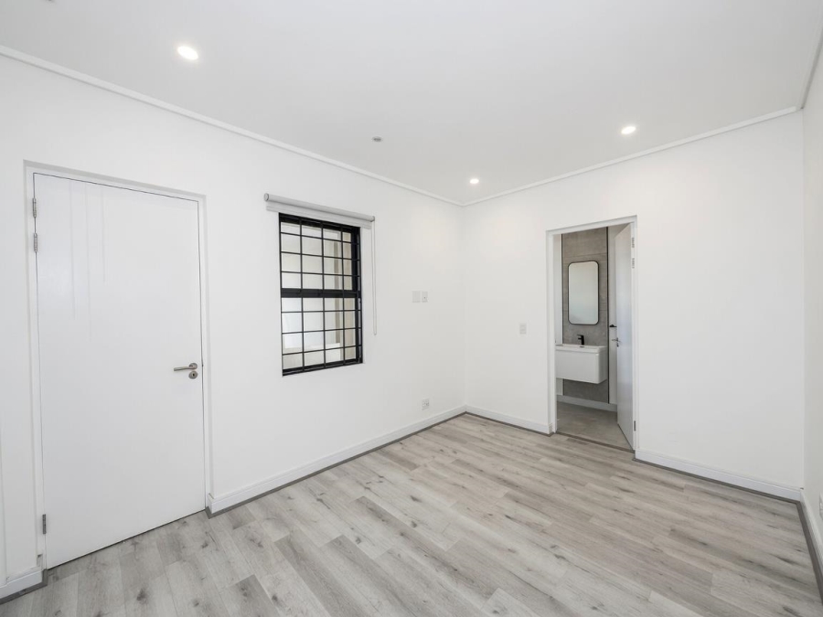 5 Bedroom Property for Sale in Bryanston Gauteng