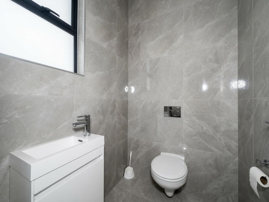 3 Bedroom Property for Sale in Bryanston Gauteng