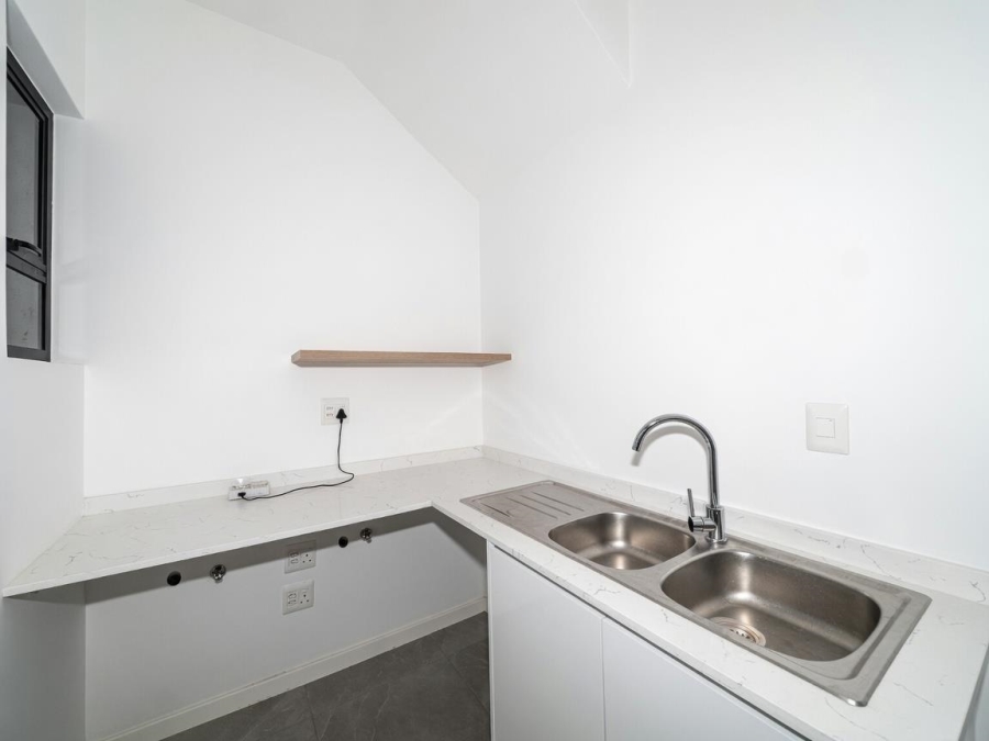 3 Bedroom Property for Sale in Bryanston Gauteng