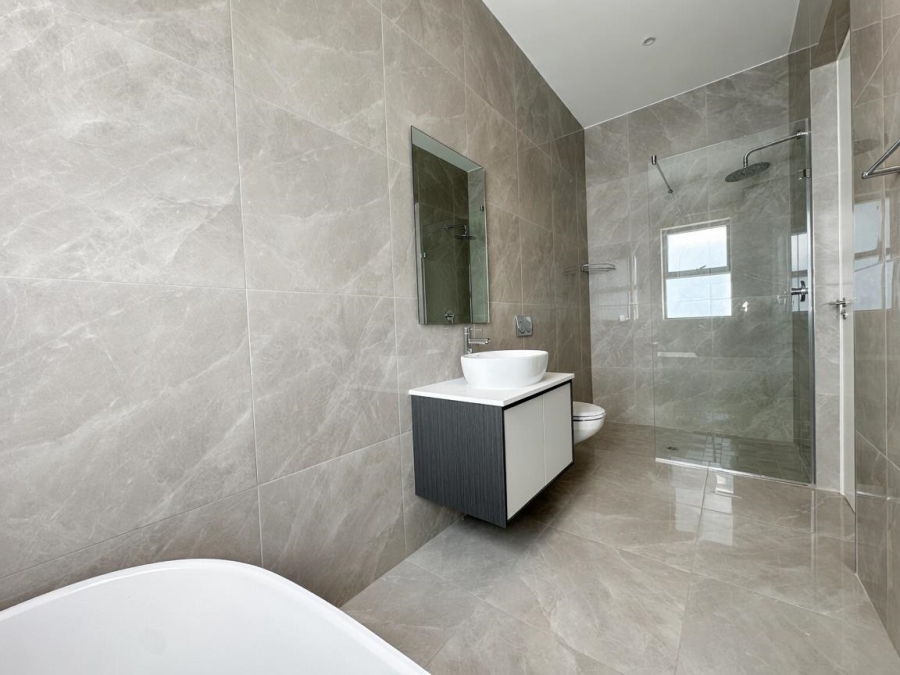 3 Bedroom Property for Sale in Bryanston Gauteng